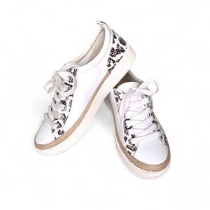 Women's Vionic Winny Sneaker White Leopard/Snake Print Leather 6.5 M